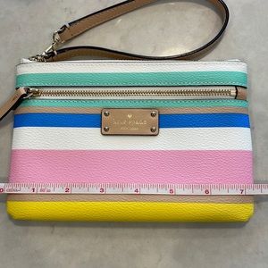 Kate Spade ♠️ Wristlet